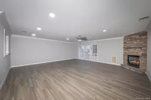 157 Village Green Dr, Port Jefferson Station, NY 11776 - Photo 7