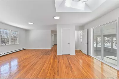 320 Walnut Avenue, New Windsor, NY 12553 - Photo 9