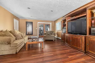 7 Cherrywood Dr, Goshen, NY 10924 - Photo 7