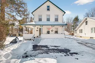 8 Bartlett St, Ellenville, NY 12428 - Photo 7