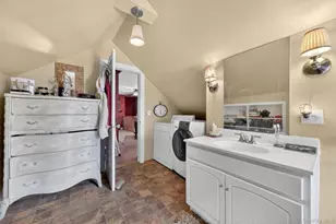 8 Bartlett St, Ellenville, NY 12428 - Photo 21