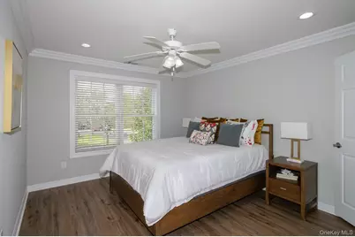 2105 Vista View Drive #2105, Farmingville, NY 11738 - Photo 7