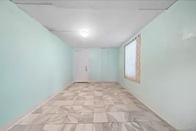 68 S Village Drive, Bellport, NY 11713 - Photo 11