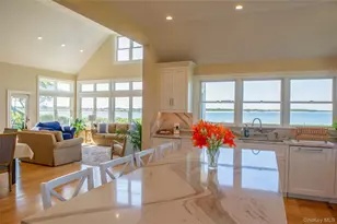 2450 Peters Neck Rd, Orient, NY 11957 - Photo 5