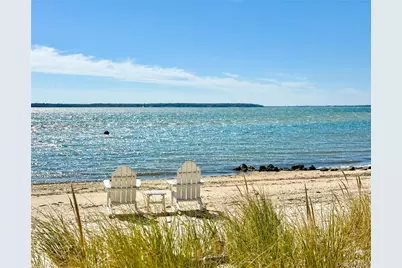 2450 Peters Neck Road, Orient, NY 11957 - Photo 21