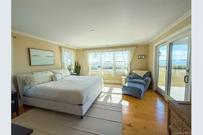 2450 Peters Neck Road, Orient, NY 11957 - Photo 11