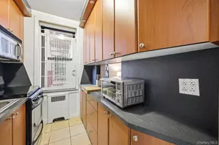 47-55 39th Pl, Sunnyside, NY 11104 - Photo 7