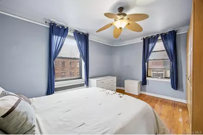 4755 39th Place #3H, Sunnyside, NY 11104 - Photo 7