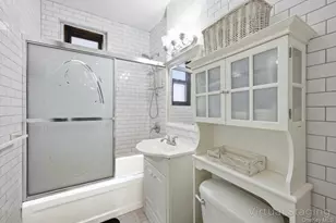 47-55 39th Pl, Sunnyside, NY 11104 - Photo 9