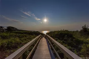 116 Fox Hill Dr, Calverton, NY 11933 - Photo 25