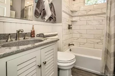 45 Ridge Road, Farmingdale, NY 11735 - Photo 21