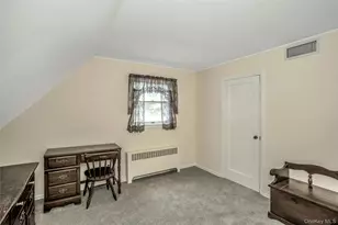 45 Ridge Rd, Farmingdale, NY 11735 - Photo 19