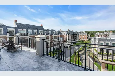 3000 Royal Court #3306 PH, North Hills, NY 11040 - Photo 17