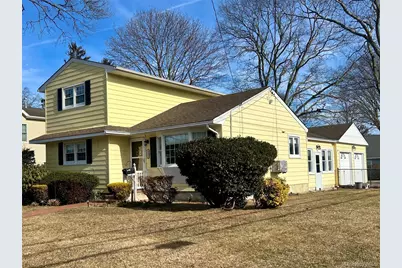 1123 Hyman Avenue, Bay Shore, NY 11706 - Photo 1