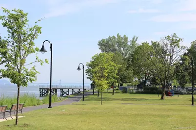 113 Beacon Hill Drive #E25, Dobbs Ferry, NY 10522 - Photo 29