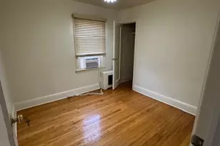 178-14 80th Dr, Jamaica, NY 11432 - Photo 11