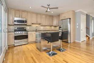 49 Ashwood Rd, Port Washington, NY 11050 - Photo 7