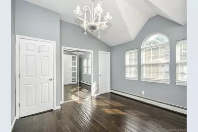 49 Ashwood Road Apt A #A, Port Washington, NY 11050 - Photo 9