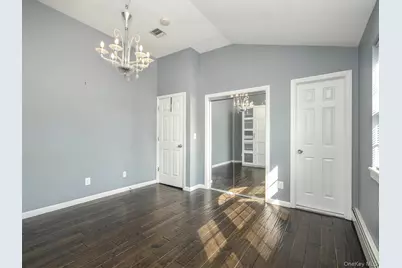 49 Ashwood Road Apt A #A, Port Washington, NY 11050 - Photo 11