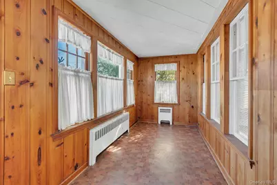 463 S 3rd Street, Lindenhurst, NY 11757 - Photo 3