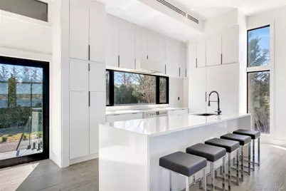 172 Mill Pond Lane, Water Mill, NY 11976 - Photo 5