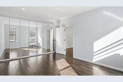 21 Barstow Road #6C, Great Neck, NY 11021 - Photo 13