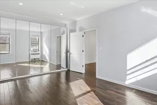 21 Barstow Rd, Great Neck, NY 11021 - Photo 13