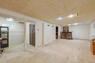 89-18 239th St, Bellerose, NY 11426 - Photo 13