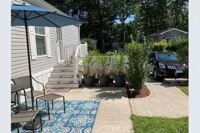 181 Glynwood #181, Riverhead, NY 11901 - Photo 9