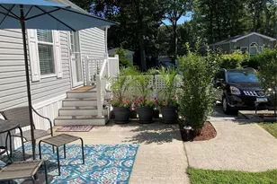 181 Glynwood, Riverhead, NY 11901 - Photo 9