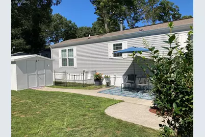 181 Glynwood #181, Riverhead, NY 11901 - Photo 11