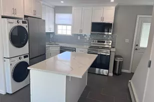 3 Birch Ct E, East Farmingdale, NY 11735 - Photo 3