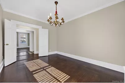 4 Parkview Terrace #1, Huntington, NY 11743 - Photo 13