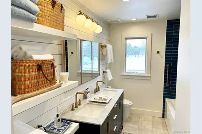 5845 E Bridge Lane NE, Cutchogue, NY 11935 - Photo 15