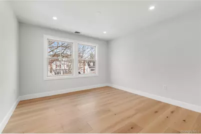 254 Elizabeth Avenue, Oceanside, NY 11572 - Photo 15