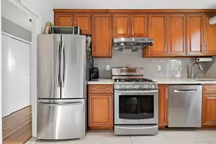 67-11 Yellowstone Blvd, Forest Hills, NY 11375 - Photo 9