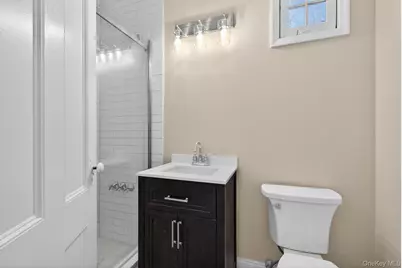 4 Parkview Terrace #2, Huntington, NY 11743 - Photo 15