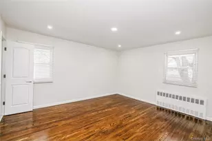 15 Center Dr, Syosset, NY 11791 - Photo 15