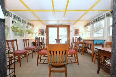 11 Cherokee Street, Massapequa, NY 11758 - Photo 11