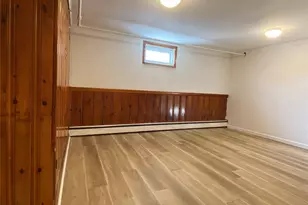 216 Raff Ave, Mineola, NY 11501 - Photo 17