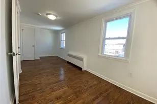 216 Raff Ave, Mineola, NY 11501 - Photo 15