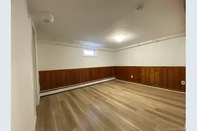 216 Raff Avenue, Mineola, NY 11501 - Photo 19