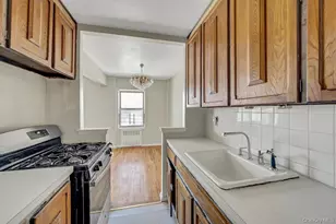 415 Gramatan Ave, Mount Vernon, NY 10552 - Photo 9