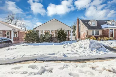 197 Emory Road, Mineola, NY 11501 - Photo 23