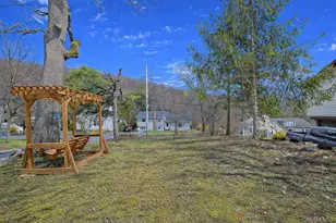 27 Franklin St, Fort Montgomery, NY 10922 - Photo 7