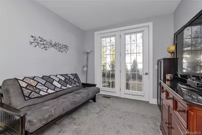 137 Emanuel Way, East Meadow, NY 11554 - Photo 11