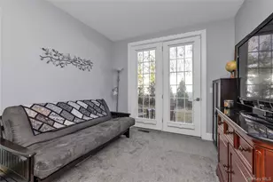 137 Emanuel Wy, East Meadow, NY 11554 - Photo 11