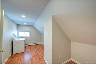 16 Sleepy Lane, Hicksville, NY 11801 - Photo 19