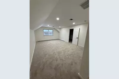 24 Kimberly Court, Calverton, NY 11933 - Photo 13