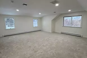 24 Kimberly Ct, Calverton, NY 11933 - Photo 11